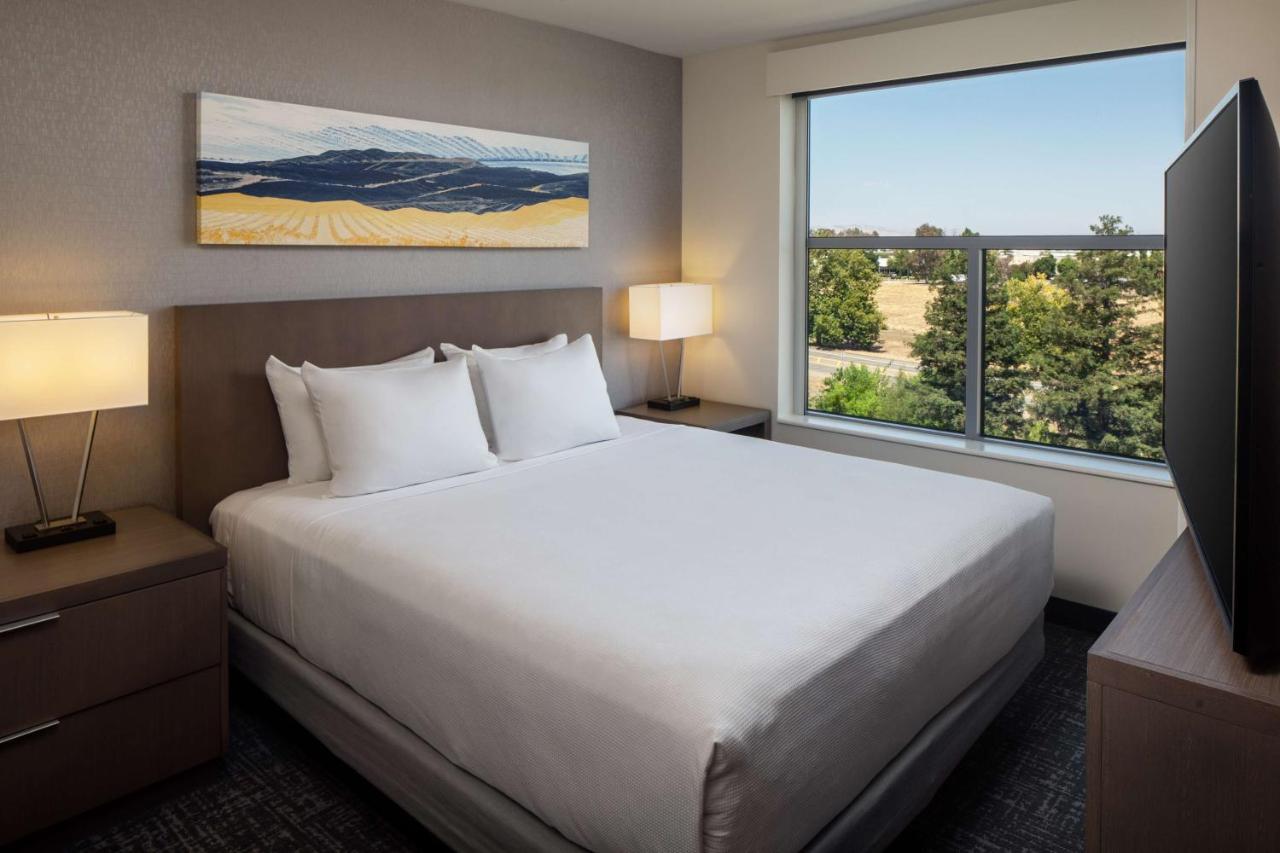 Hyatt House Vacaville Esterno foto